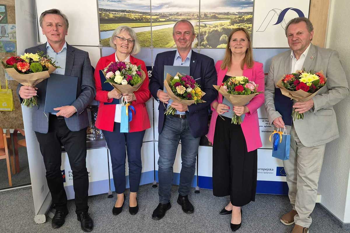 Podziękowania dla zarządu za pracę w ostatniej kadencji